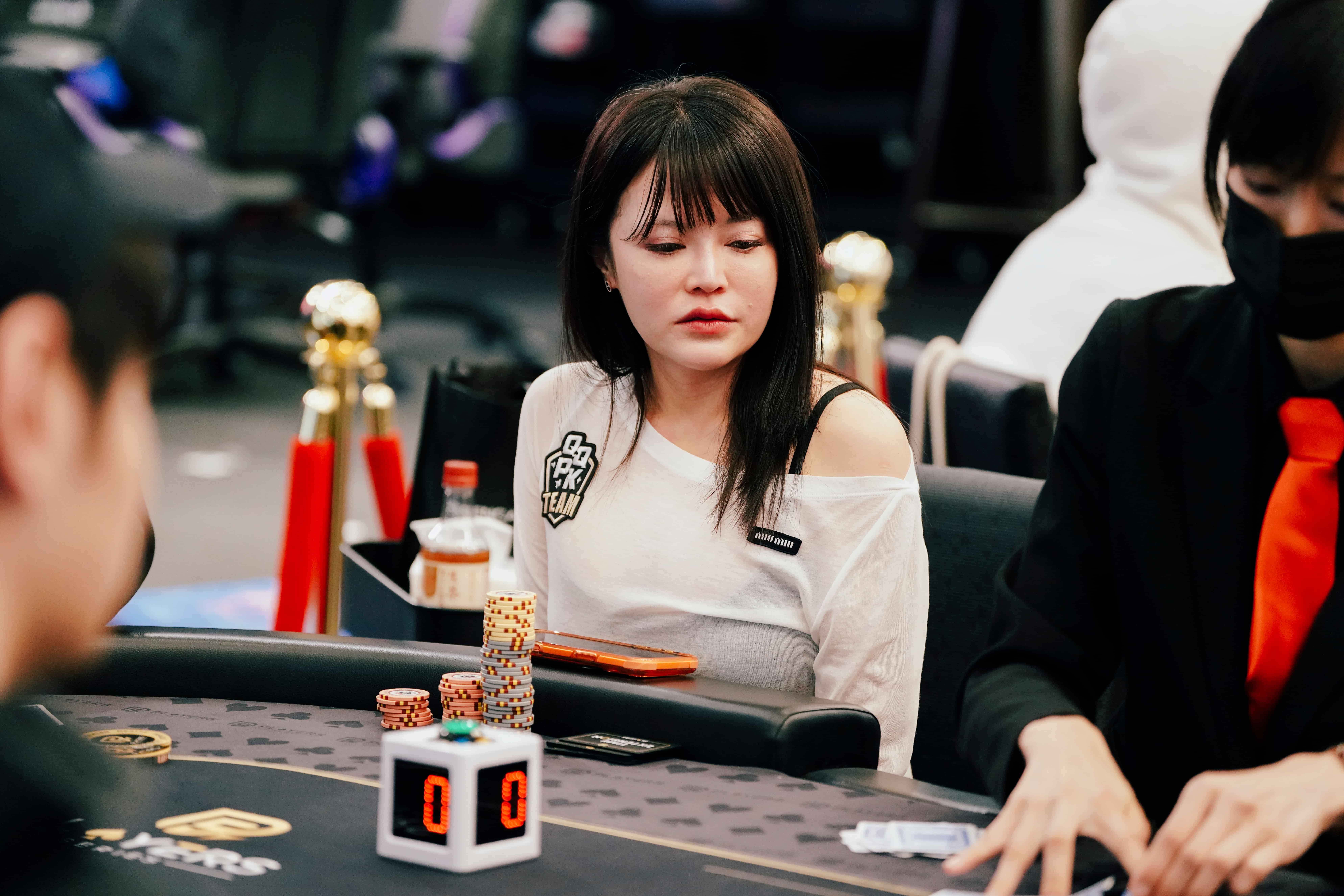 Meng Ling Lin 