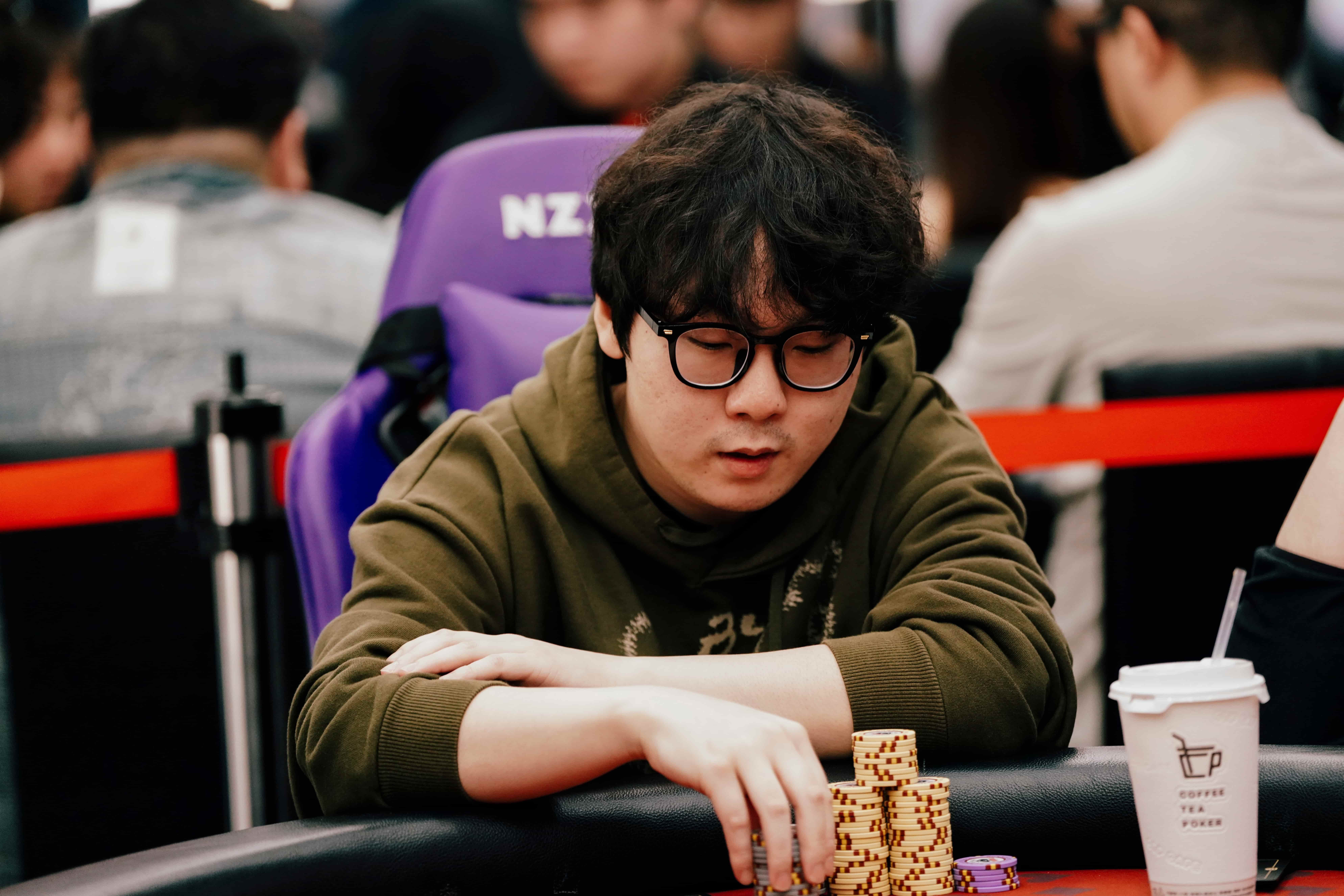 Hogyun Kang